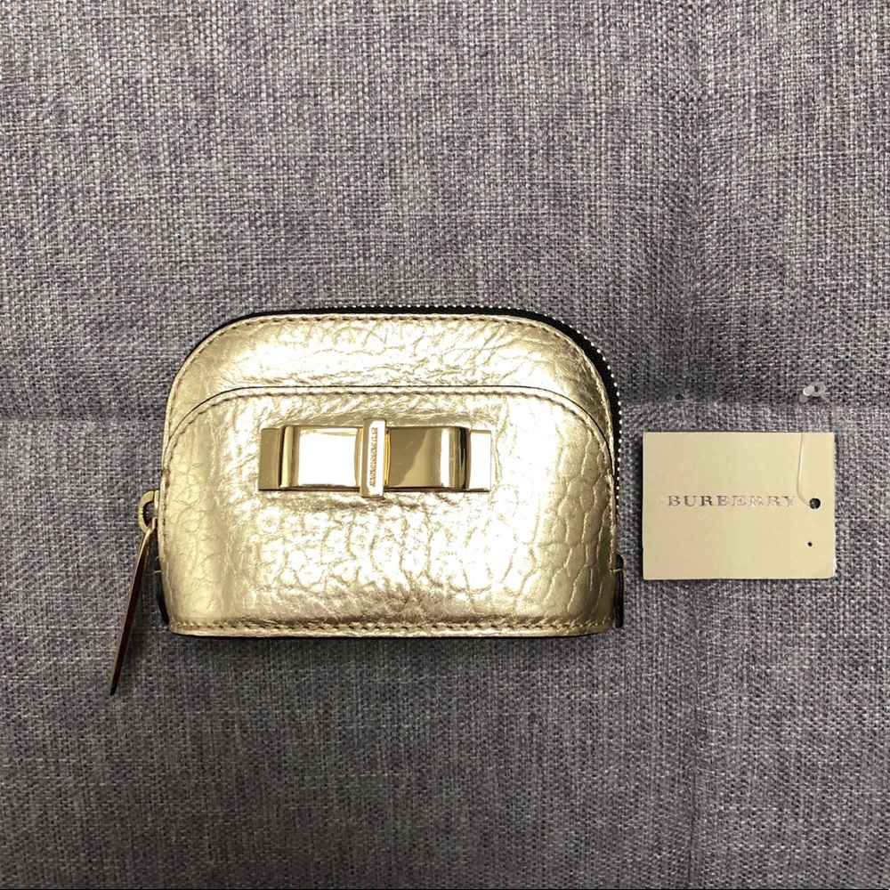 Burberry mini pouch